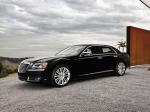Chrysler 300C 2011 года